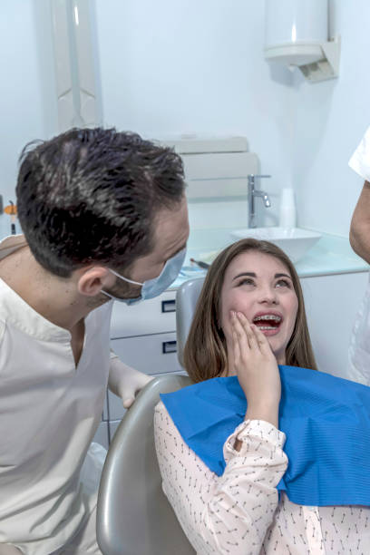 Best Affordable Emergency Dental Care  in Venetian Vlage, IL